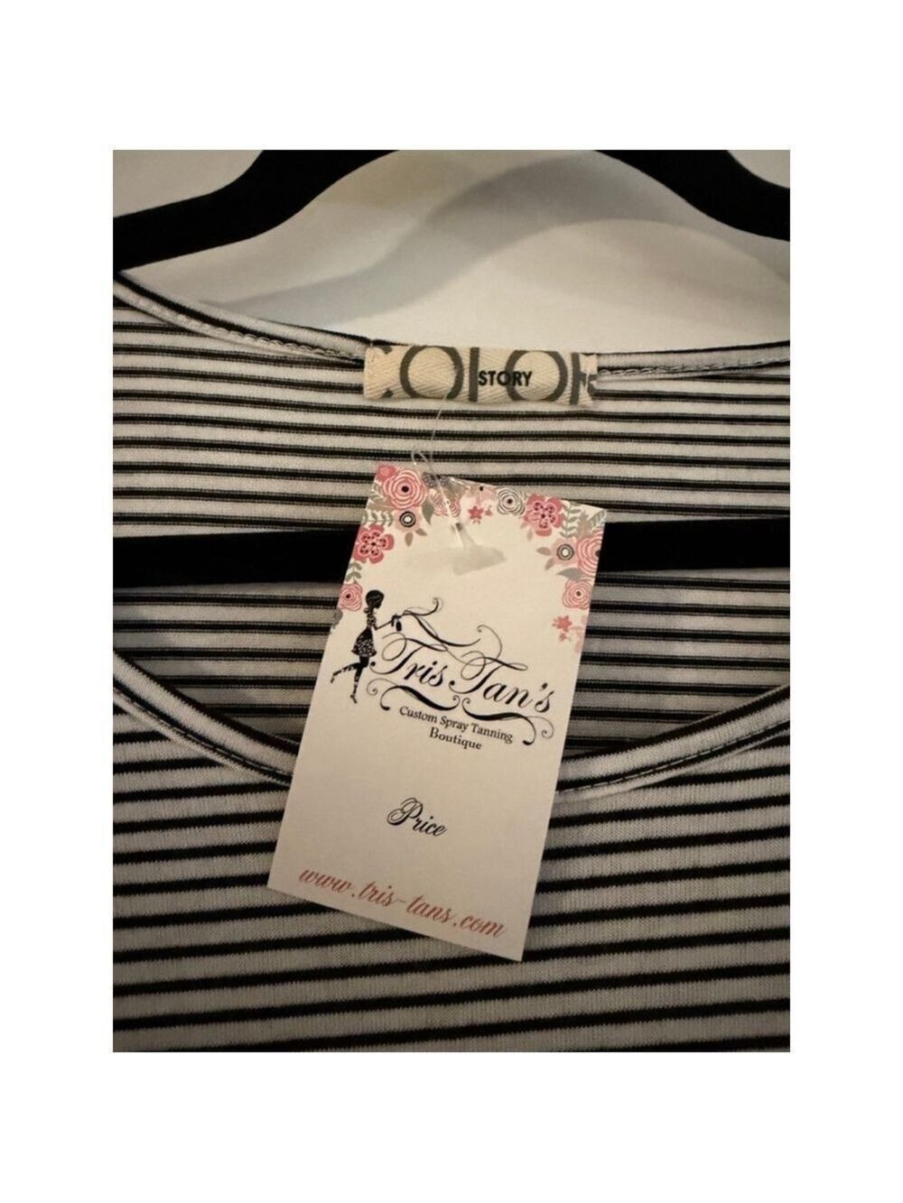 Color Story Black & White Striped Long Sleeve Bodysuit - Size Large - NWT - Picture 5 of 5